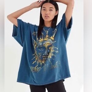 NEW UO Sublime Graphic Tee